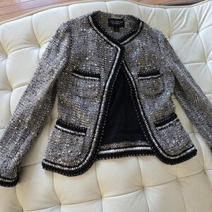 ST. JOHN COUTURE SIZE 2 SKIRT SUIT